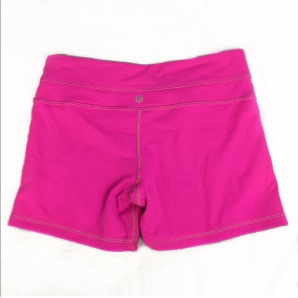 lululemon athletica Pants - NWOT Lululemon Groove Reversible Spandex Shorts❣️